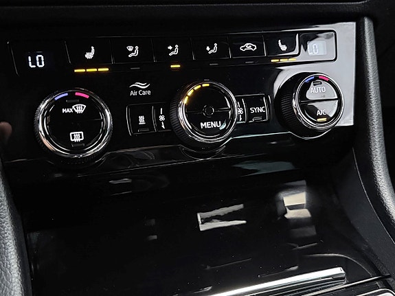 Skoda Superb 30 of 30