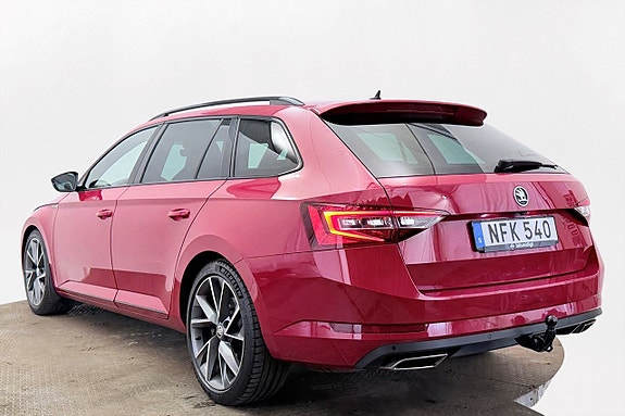 Skoda Superb 9 of 30