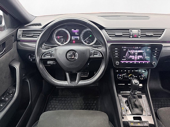 Skoda Superb 20 of 30