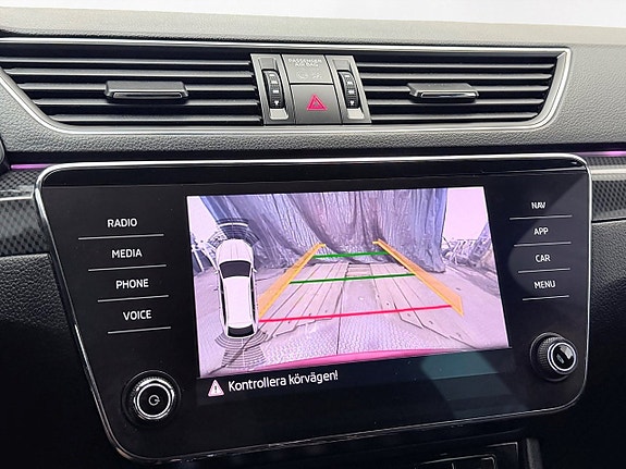 Skoda Superb 25 of 30