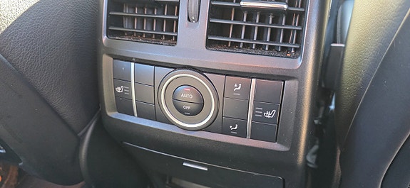 Mercedes-Benz GL350 17 of 19