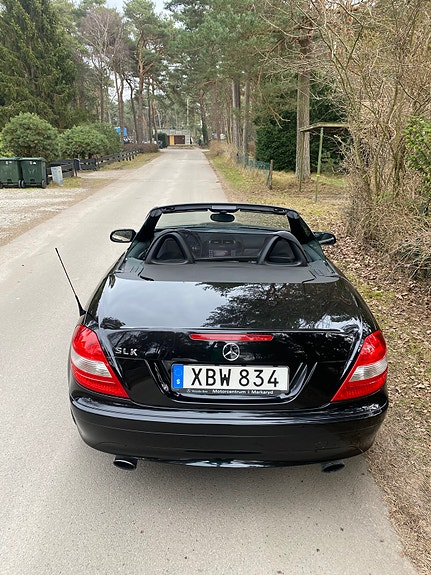 Mercedes-Benz SLK200 2 of 5