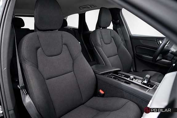 Volvo XC60 14 of 26