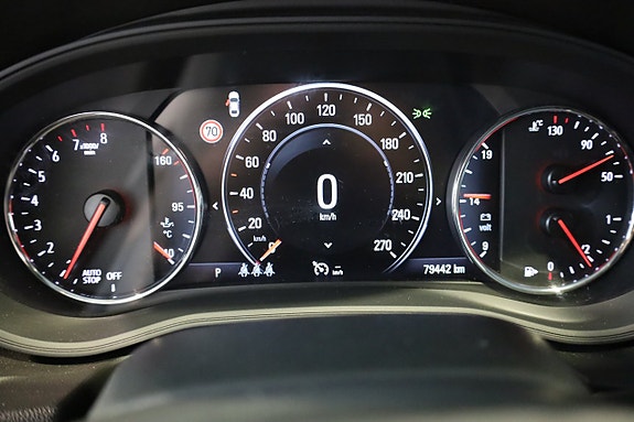 Opel Insignia 22 of 24