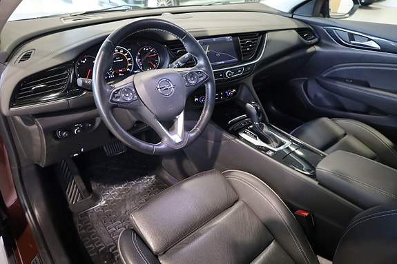 Opel Insignia 11 of 24