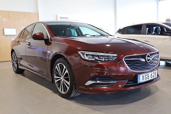 Opel Insignia 4 of 5