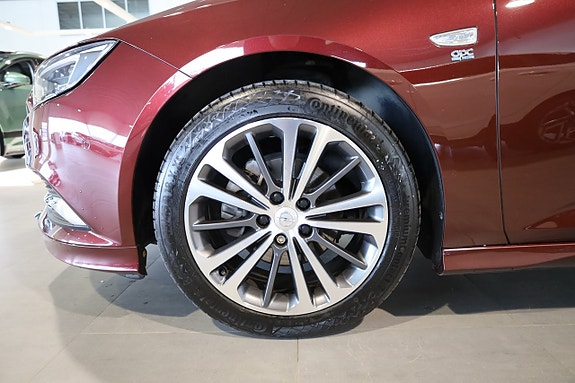 Opel Insignia 7 of 24