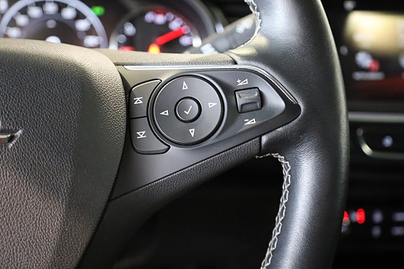Opel Insignia 24 of 24