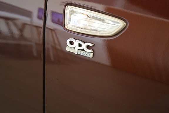 Opel Insignia 8 of 24