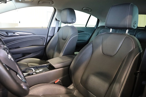 Opel Insignia 13 of 24