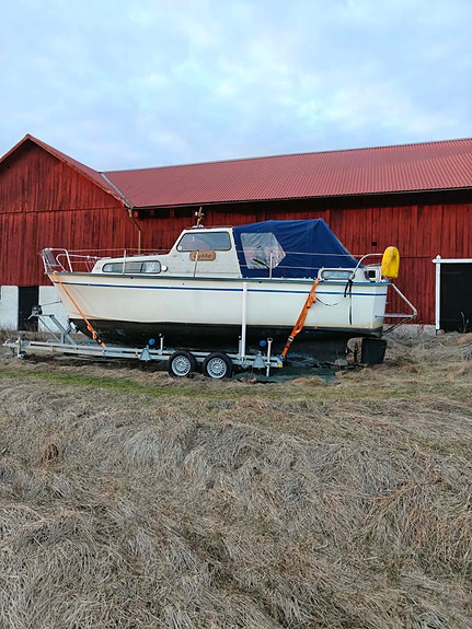 Albin 25 6 of 14