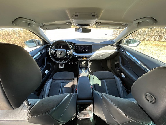 Skoda Octavia Scout 9 of 12