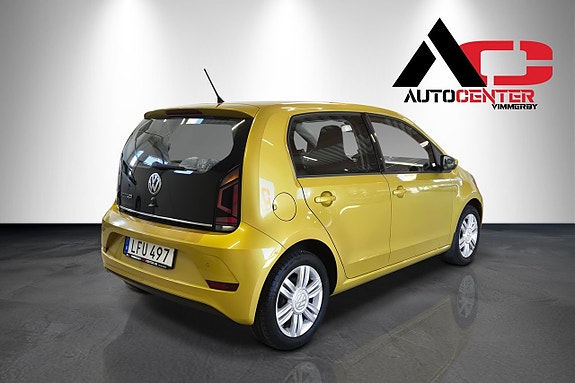 Volkswagen UP! 5 of 5