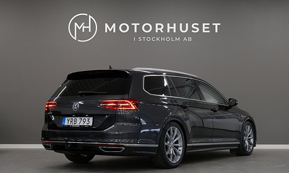 Volkswagen Passat 6 of 23