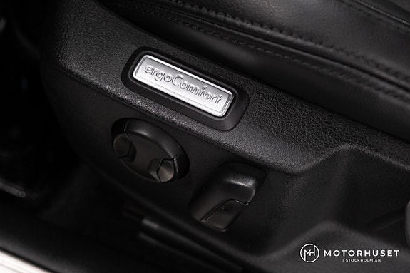 Volkswagen Passat 20 of 23