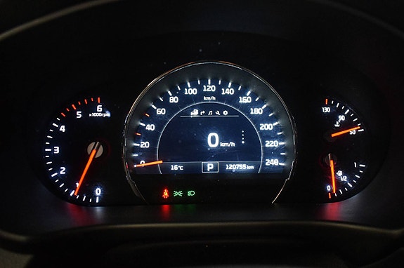 Kia Sorento 11 of 24