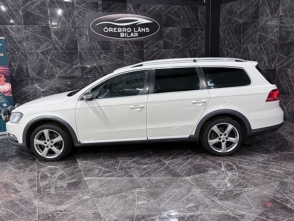 Volkswagen Passat Alltrack 9 of 20