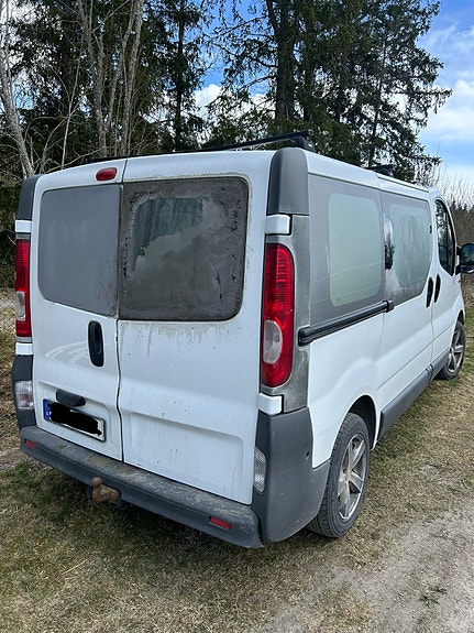 Opel Vivaro 3 of 5