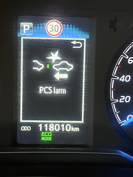 Toyota Yaris 23 of 29