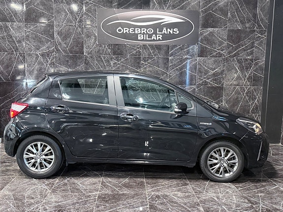 Toyota Yaris 28 of 29