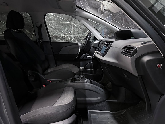 Citroen Grand C4 Picasso 13 of 27