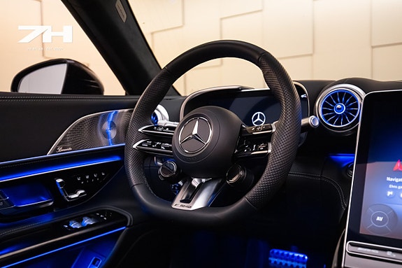 Mercedes-Benz SL63 11 of 27