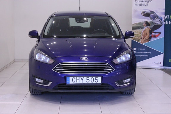Ford Focus 3 of 5