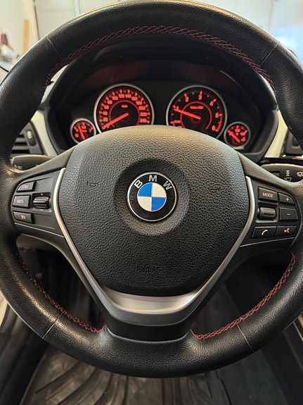 BMW 318d 10 of 23