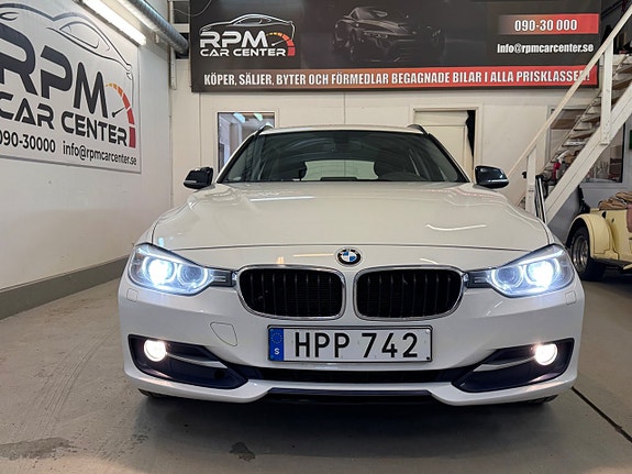 BMW 318d 4 of 23