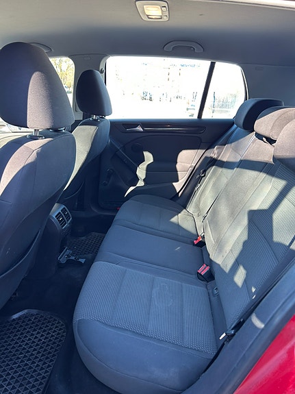 Volkswagen Golf VI 4 of 5