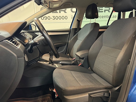 Skoda Octavia 17 of 23