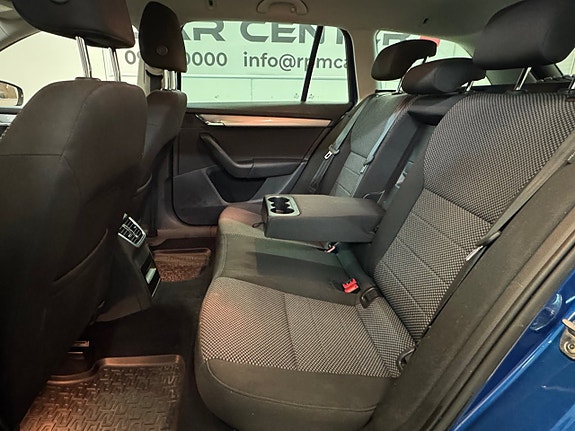 Skoda Octavia 19 of 23