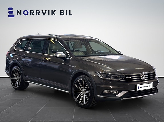 Volkswagen Passat Alltrack 4 of 5
