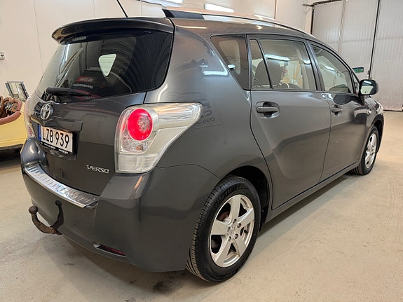 Toyota Verso 5 of 5