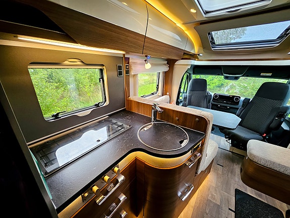 Hymer B-MC T 600 WhiteLine 7 of 18