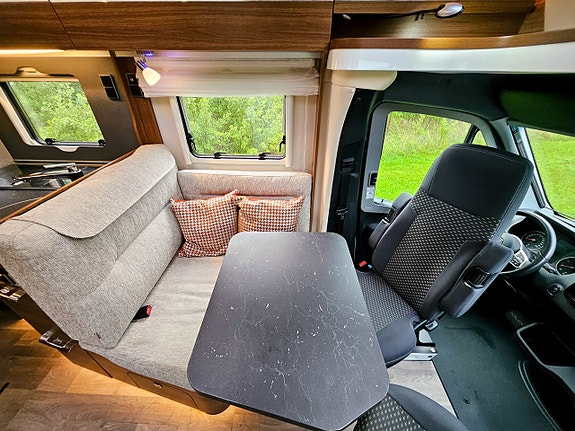 Hymer B-MC T 600 WhiteLine 8 of 18