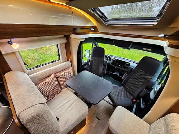 Hymer B-MC T 600 WhiteLine 3 of 18