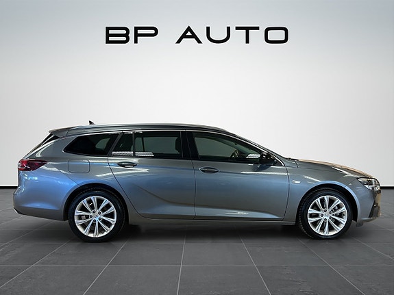 Opel Insignia 8 of 29