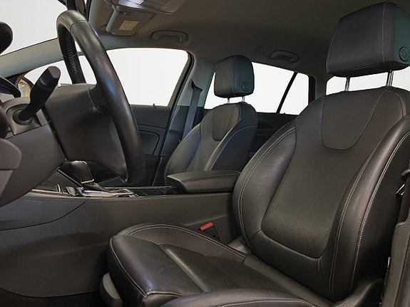 Opel Insignia 11 of 29