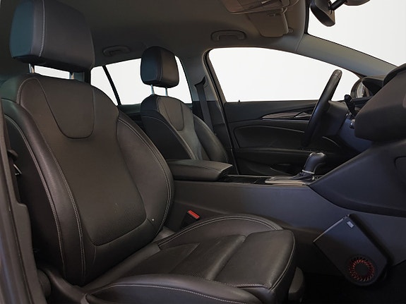 Opel Insignia 13 of 29