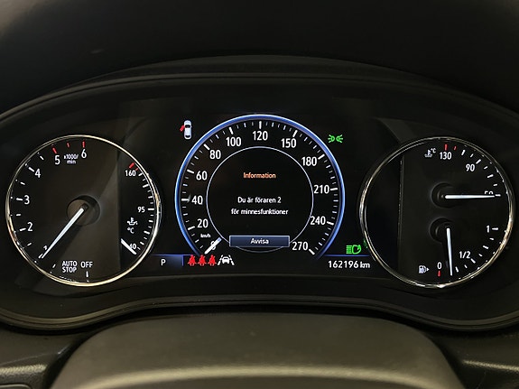 Opel Insignia 16 of 29