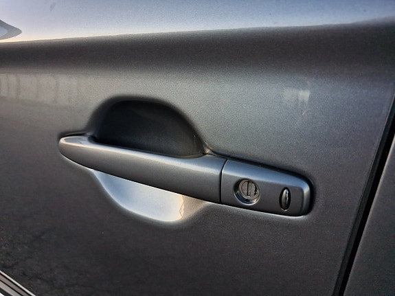 Mitsubishi Outlander 12 of 17