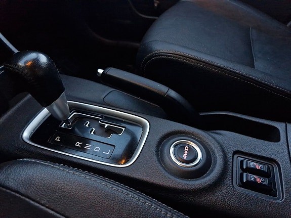 Mitsubishi Outlander 7 of 17