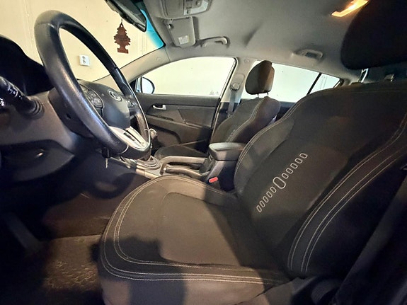 Kia Sportage 10 of 15