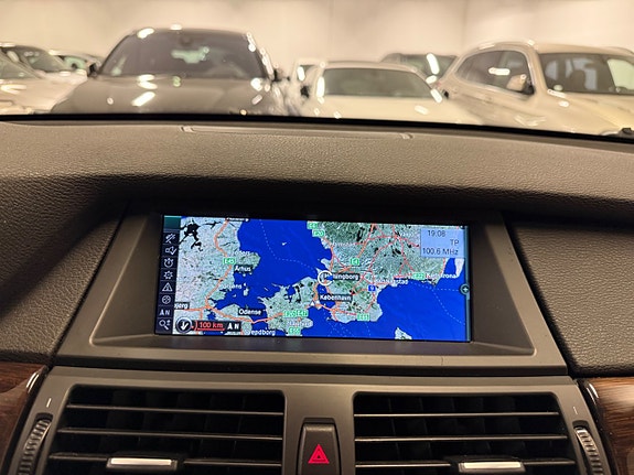 BMW X5 23 of 27