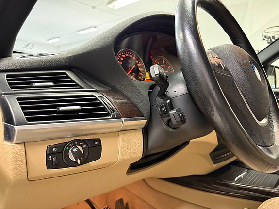 BMW X5 9 of 27