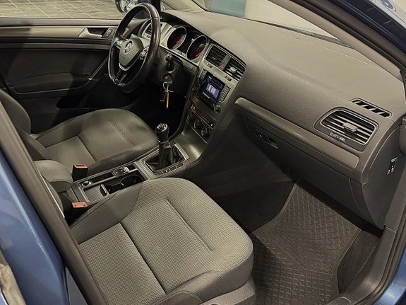 Volkswagen Golf I 15 of 17