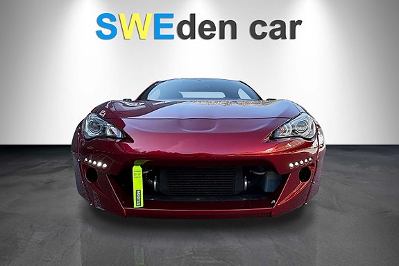 Subaru BRZ 4 of 5