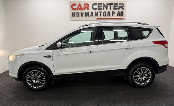 Ford Kuga 2 of 5