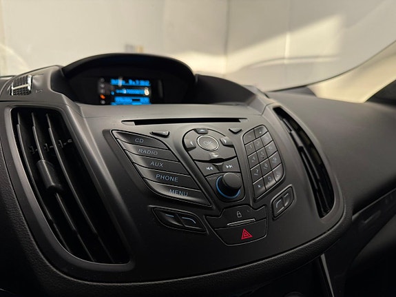 Ford Kuga 7 of 19